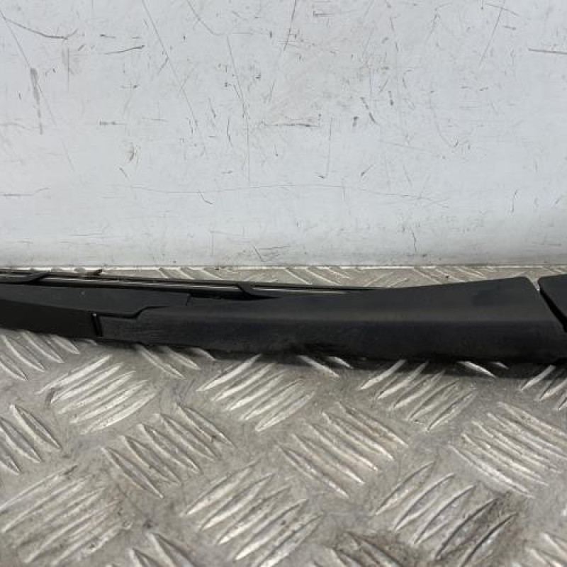 Bras essuie glace arriere TOYOTA AYGO 2