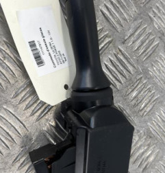 Commodo d'essuie glaces TOYOTA AYGO 2 Photo n°3