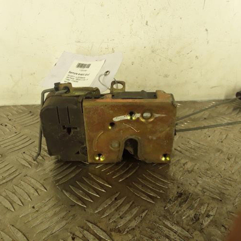 Serrure avant droit PEUGEOT 206 Serrure avant droit PEUGEOT 206