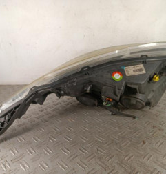 Optique avant principal gauche (feux)(phare) PEUGEOT 208 1