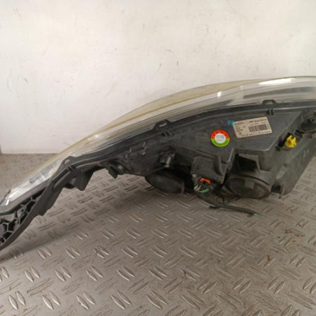 Optique avant principal gauche (feux)(phare) PEUGEOT 208 1