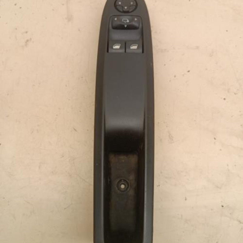 Interrupteur de leve vitre avant gauche CITROEN DS4