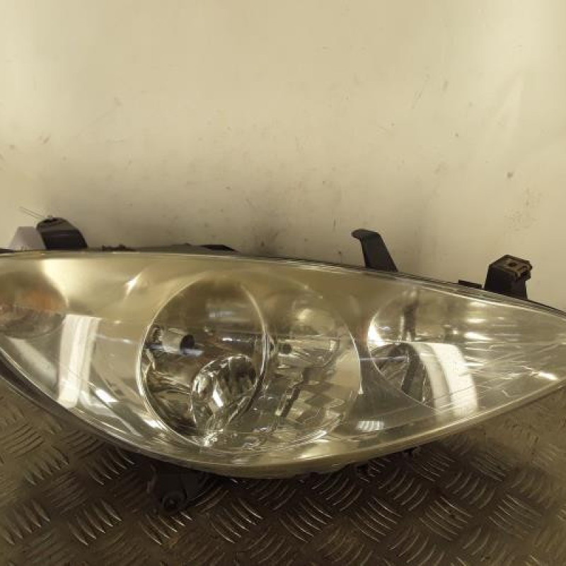 Optique avant principal droit (feux)(phare) PEUGEOT 307