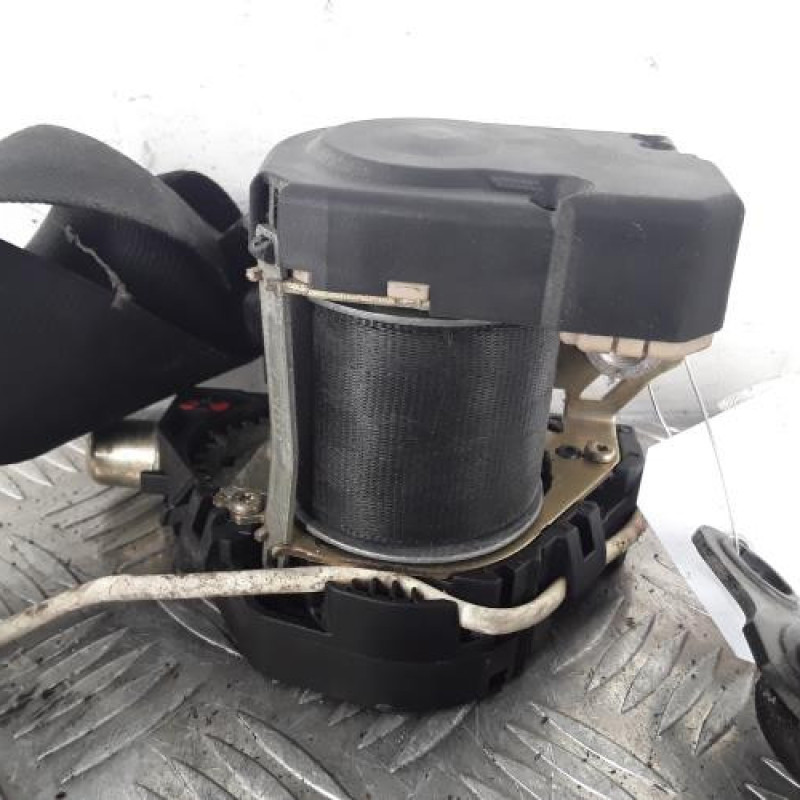 Ceinture avant gauche VOLKSWAGEN CADDY 3