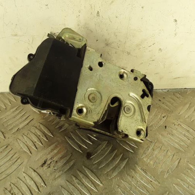 Serrure avant droit CITROEN XSARA