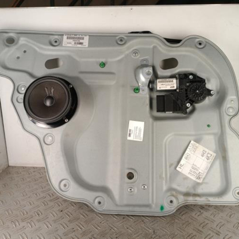 Leve vitre electrique arriere gauche VOLKSWAGEN TOURAN 2