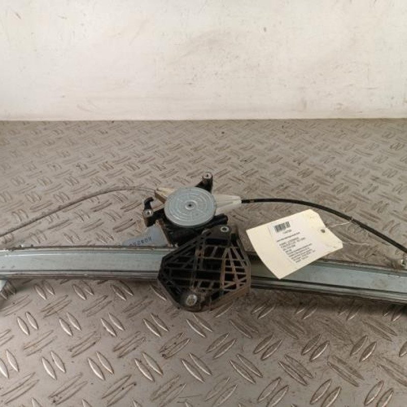 Leve vitre electrique avant droit SUBARU FORESTER 3