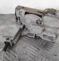 Serrure avant droit PEUGEOT 307