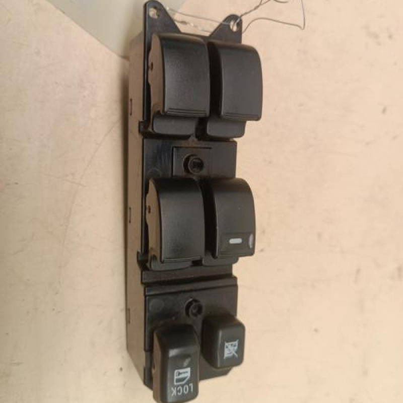 Interrupteur de leve vitre avant gauche CITROEN C4 AIRCROSS