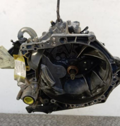 Boite de vitesses PEUGEOT 208 1 Photo n°1