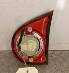 Feu arriere secondaire gauche (feux) VOLKSWAGEN GOLF 5 Photo n°3