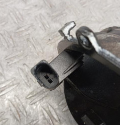 Poignee hayon VOLKSWAGEN GOLF 5 Photo n°5