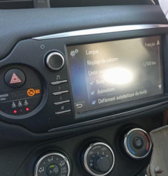 Afficheur TOYOTA YARIS 3 Photo n°1