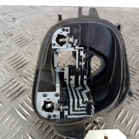 Platine feu arriere gauche PEUGEOT 208 1 Photo n°1