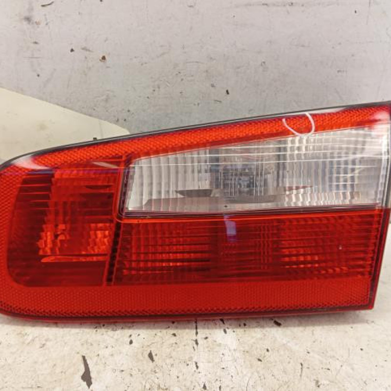 Feu arriere secondaire droit (feux) RENAULT LAGUNA 2