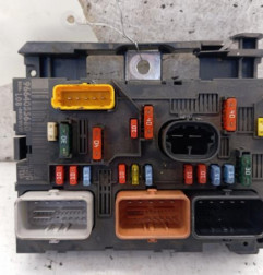 Boitier servitude moteur (BSM) CITROEN C4 GRAND PICASSO 1 Photo n°1