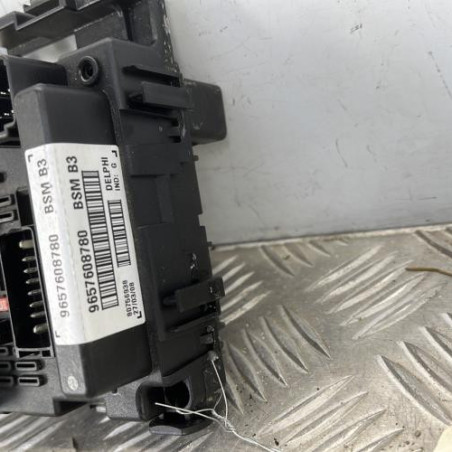 Boitier servitude moteur (BSM) PEUGEOT 206