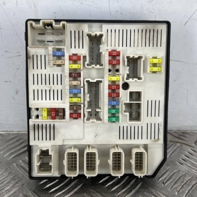 Boitier UPC RENAULT MEGANE 3