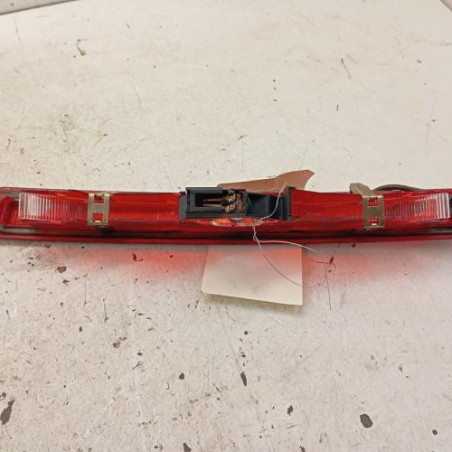 Feu arriere stop central RENAULT CLIO 3