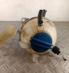 Vase d'expansion VOLKSWAGEN PASSAT 6 Photo n°1