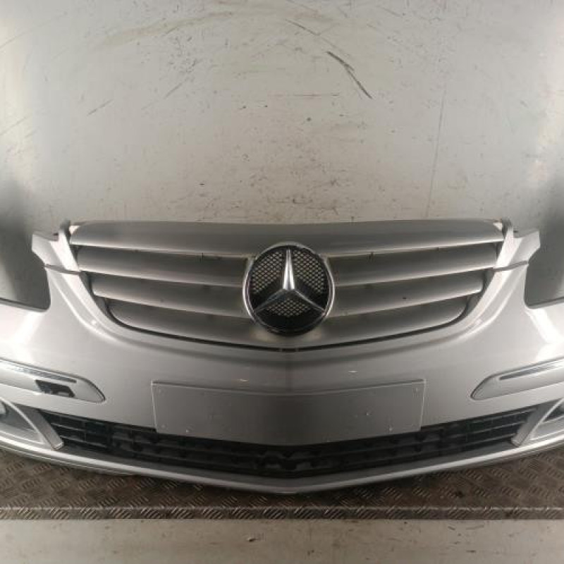 Pare choc avant MERCEDES CLASSE B 245