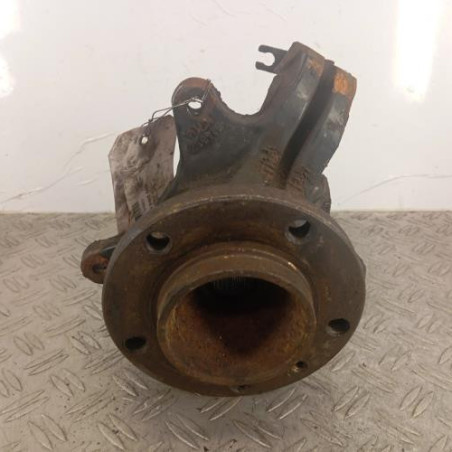 Moyeu avant droit OPEL MOVANO A