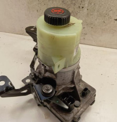 Pompe de direction RENAULT TRAFIC 3 COURT