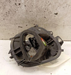 Platine feu arriere droit PEUGEOT 208 1