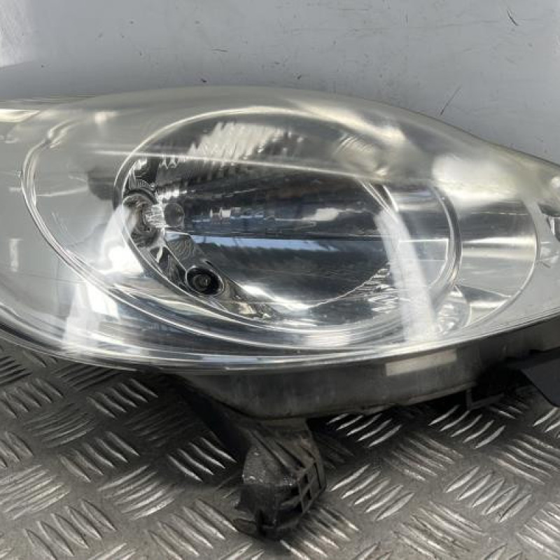 Optique avant principal droit (feux)(phare) PEUGEOT 107
