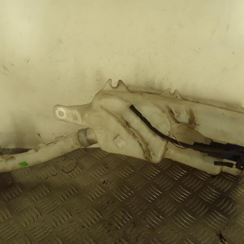 Vase de lave glace RENAULT CLIO 3