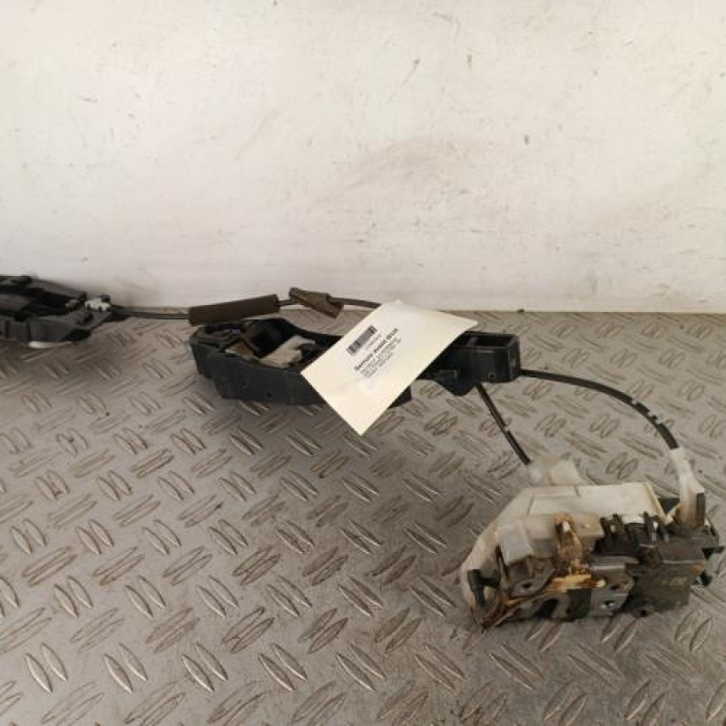 Serrure avant droit PEUGEOT 508 1