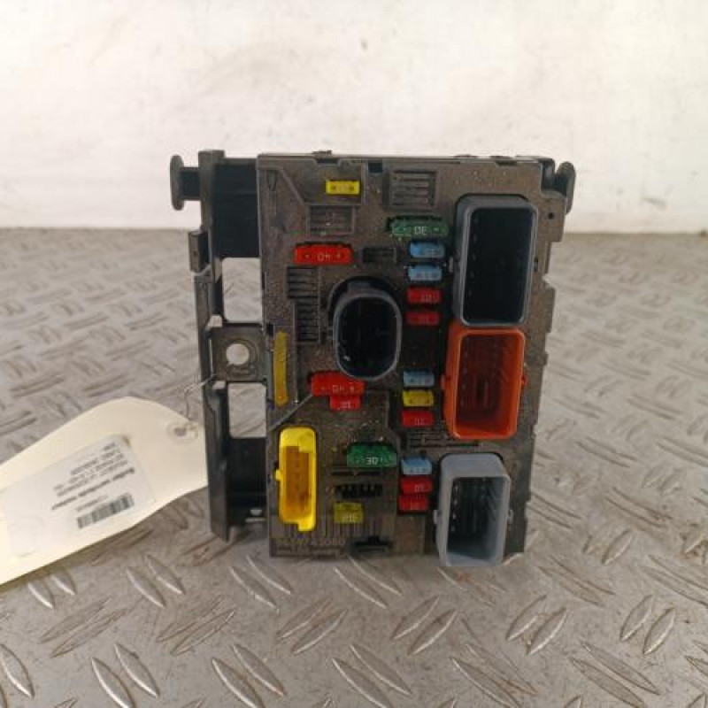 Boitier servitude moteur (BSM) PEUGEOT 307