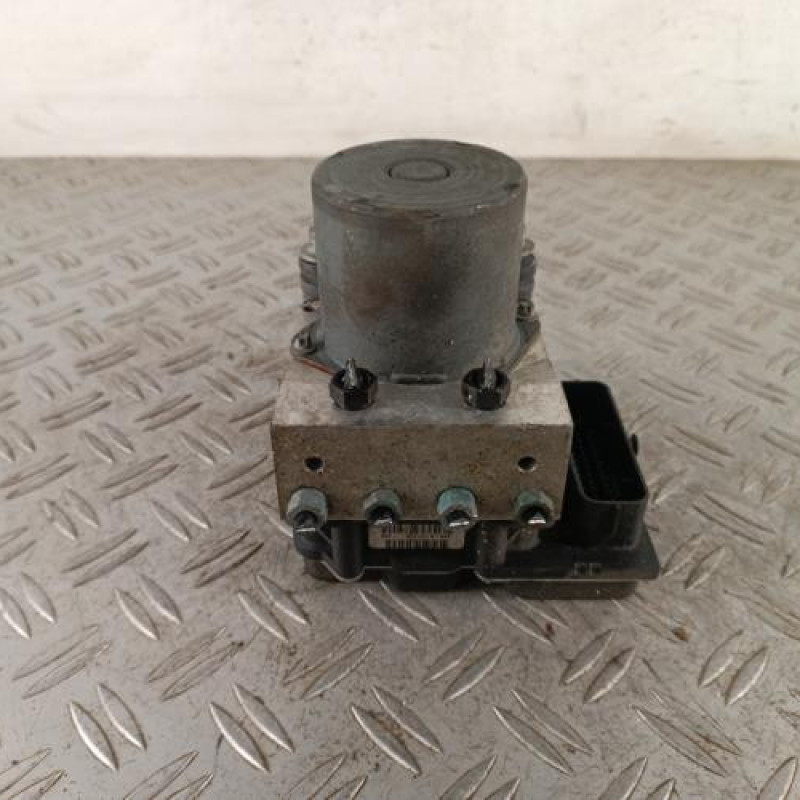 Bloc ABS (freins anti-blocage) AUDI A6 3
