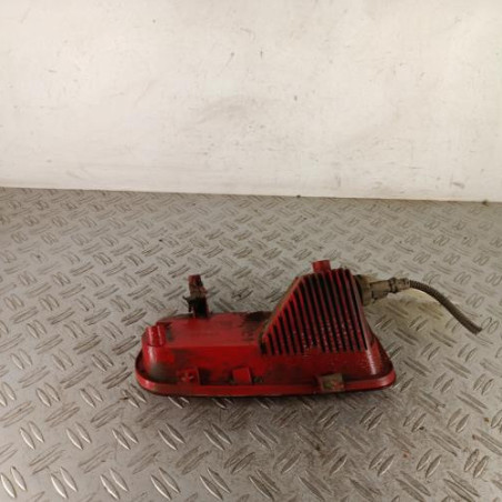 Feu de pare choc arriere gauche PEUGEOT 5008 1