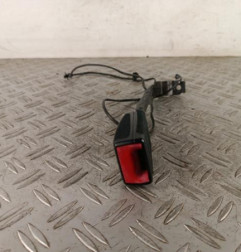 Attache ceinture avant gauche VOLKSWAGEN PASSAT 6