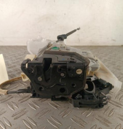 Serrure arriere droit VOLKSWAGEN PASSAT 6 Photo n°3
