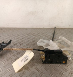 Serrure arriere gauche VOLKSWAGEN PASSAT 6 Photo n°1