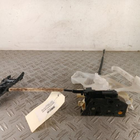 Serrure arriere gauche VOLKSWAGEN PASSAT 6 Photo n°1