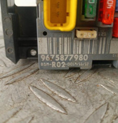 Boitier servitude moteur (BSM) PEUGEOT 5008 1