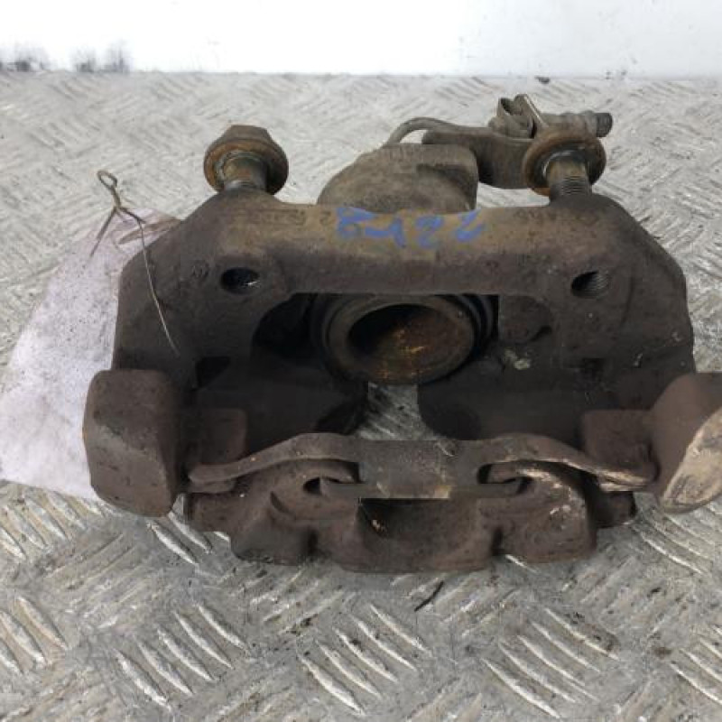 Etrier avant droit (freinage) VOLKSWAGEN TRANSPORTER 4