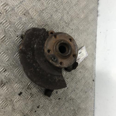 Moyeu avant gauche VOLKSWAGEN TRANSPORTER 4 Photo n°1