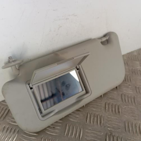 Pare soleil gauche TOYOTA YARIS 3