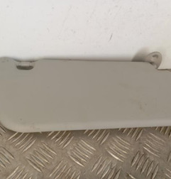 Pare soleil gauche TOYOTA YARIS 3 Photo n°3