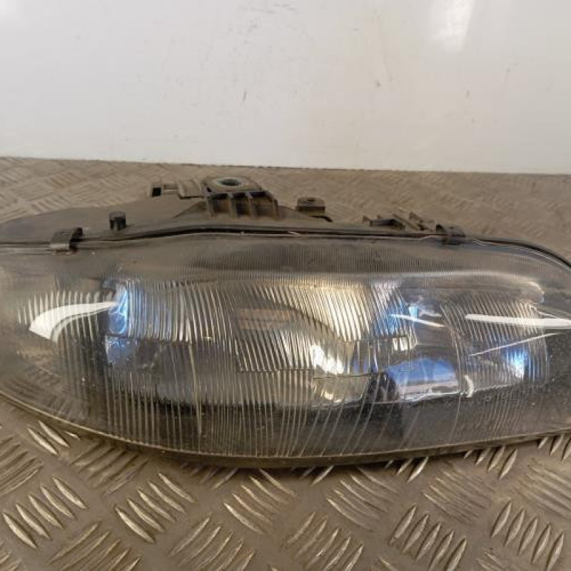 Optique avant principal droit (feux)(phare) FIAT BRAVA