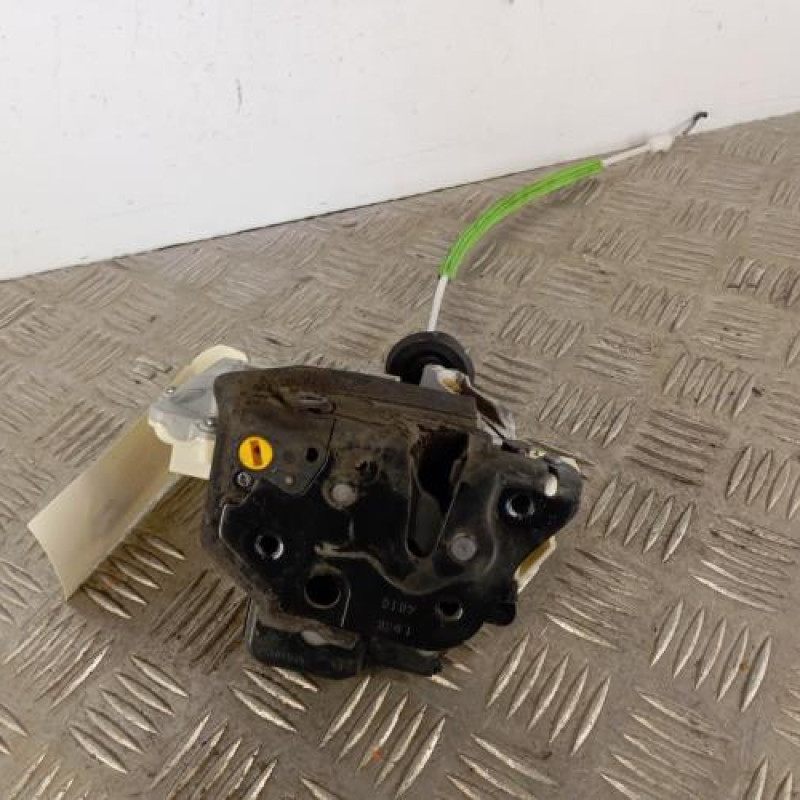 Serrure arriere gauche AUDI A3 2