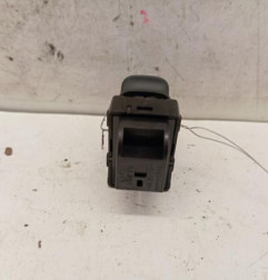 Interrupteur de leve vitre arriere droit AUDI A3 3