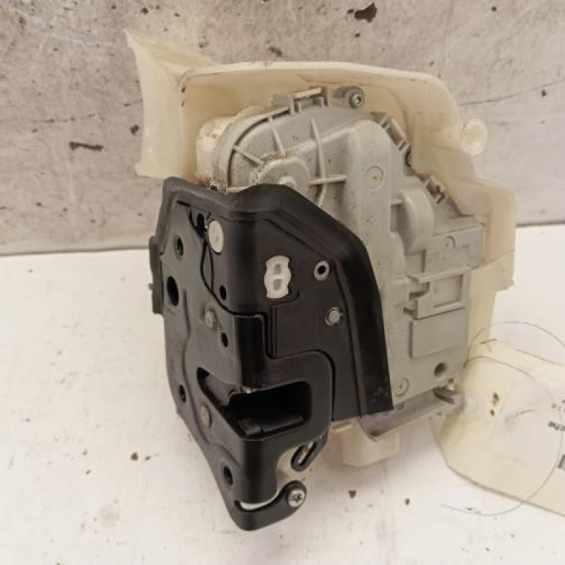 Serrure avant gauche AUDI A3 3
