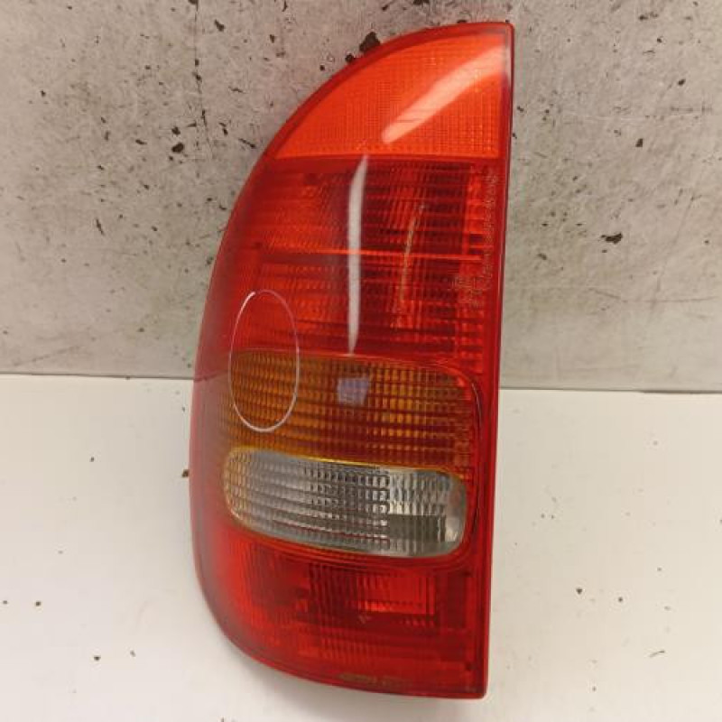 Feu arriere principal gauche (feux) OPEL CORSA B