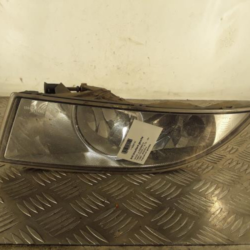Anti brouillard gauche (feux) SKODA FABIA 2 Anti brouillard gauche (feux) SKODA FABIA 2