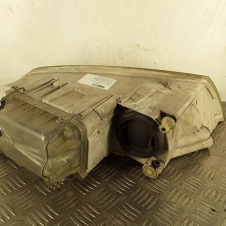 Optique avant principal gauche (feux)(phare) SKODA OCTAVIA 2